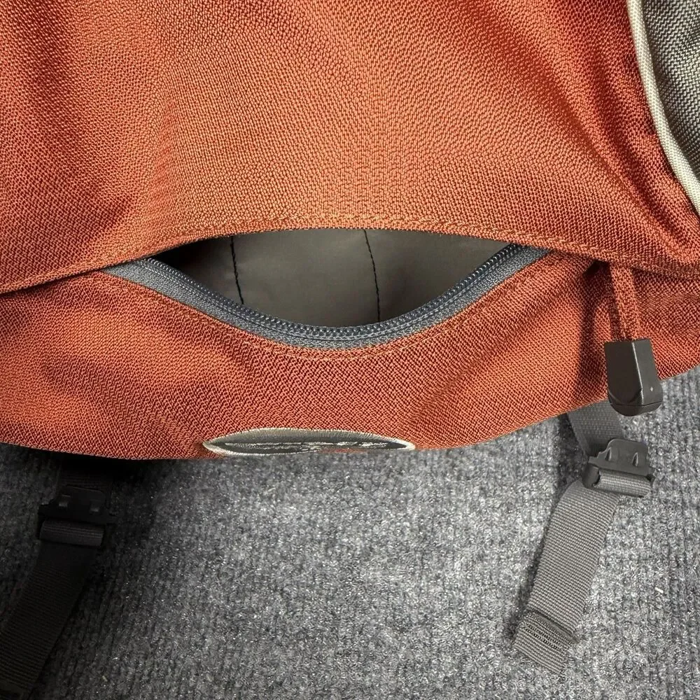E1 OSPREY Elroy Messenger Bag Cargo Pockets Sipper Side Laptop Burnt Orange Gray